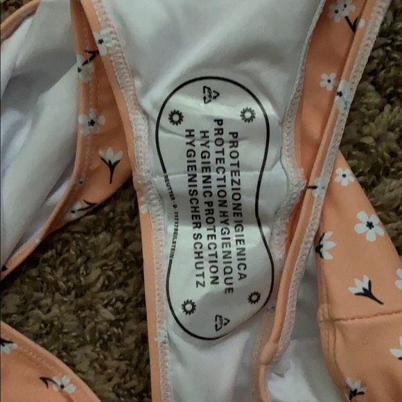 High waisted bathing suit - Picture 2 of 6